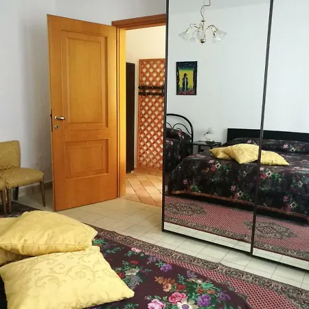 Ginko Apartman *